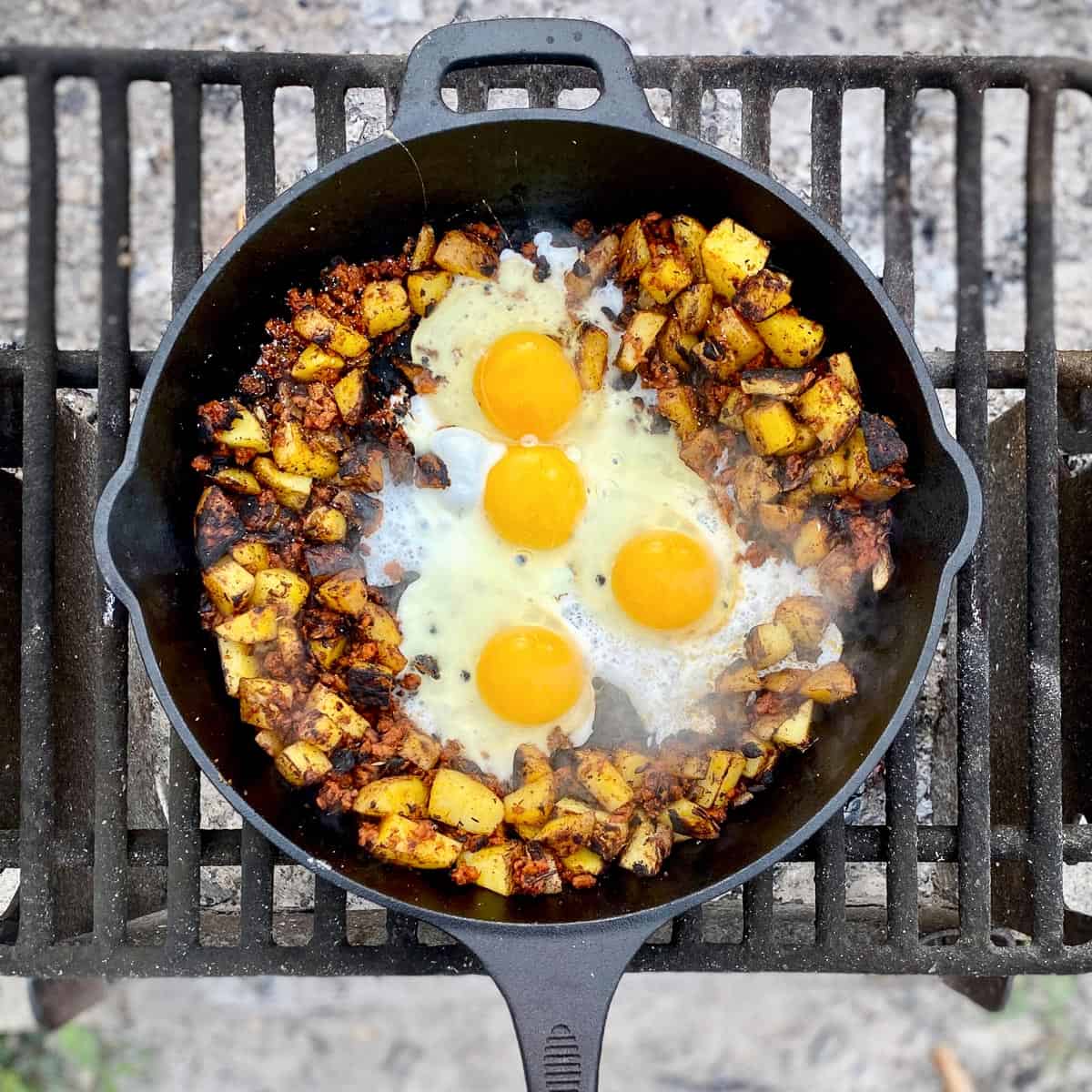 camping breakfast