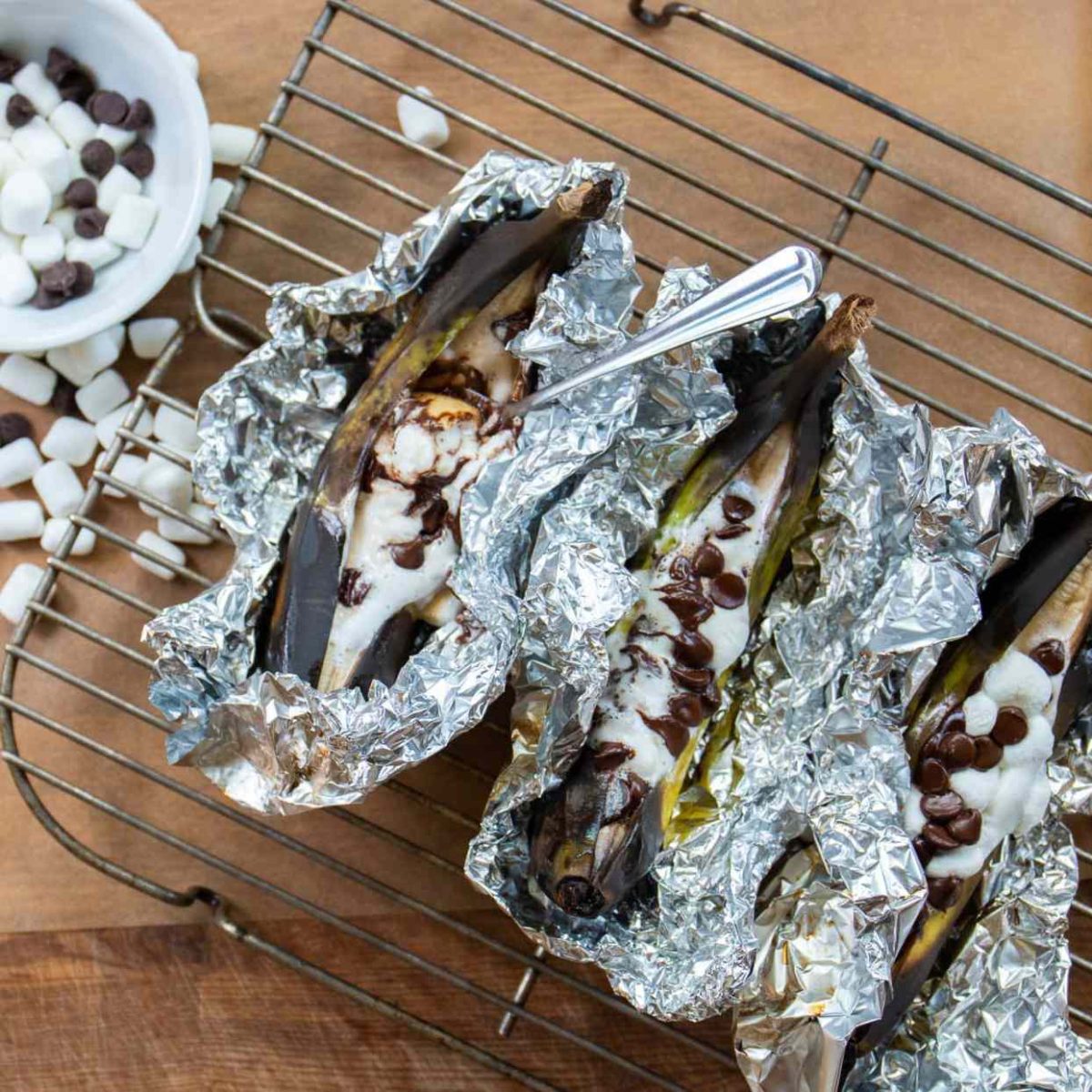 S’mores and More: The Ultimate Guide to Camping Desserts